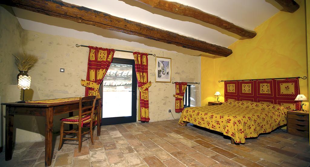 Maison D'Hotes Lou Geneste Bollène Exteriör bild